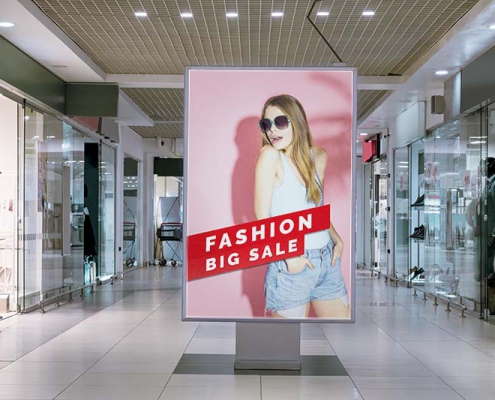 mall-advertising-mock-up-woman-billboard